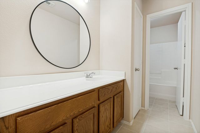 228 Great Plains Avenue, Dallas, TX 75241