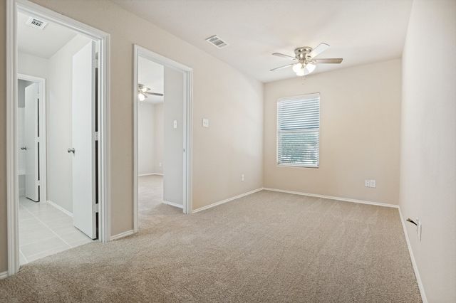 228 Great Plains Avenue, Dallas, TX 75241