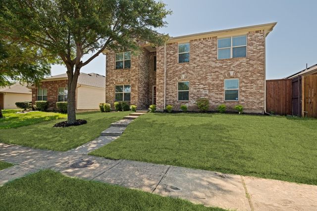 228 Great Plains Avenue, Dallas, TX 75241