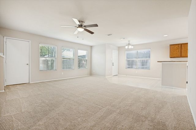 228 Great Plains Avenue, Dallas, TX 75241