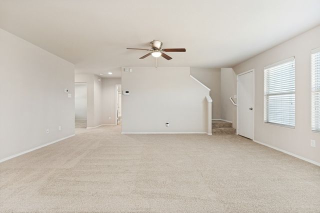 228 Great Plains Avenue, Dallas, TX 75241