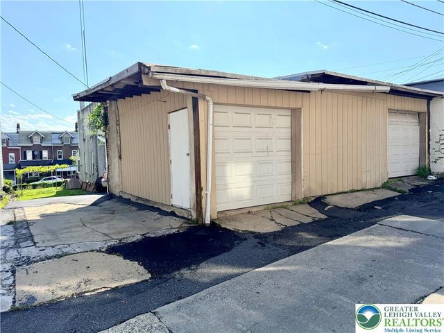 742 North 4TH Street, Allentown City, PA 18102