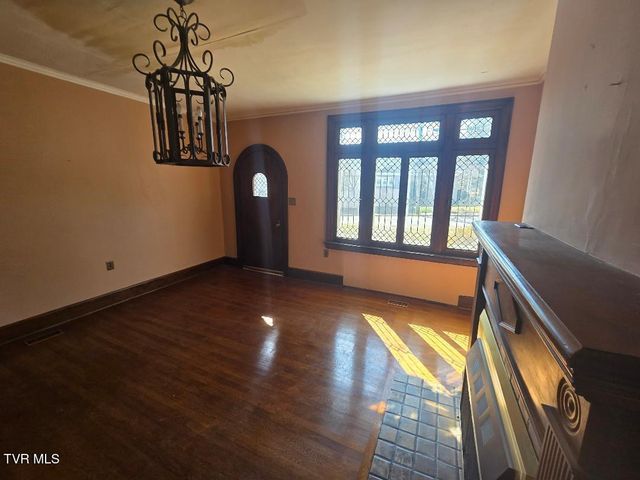 605 Haynes Street, Bristol, TN 37620