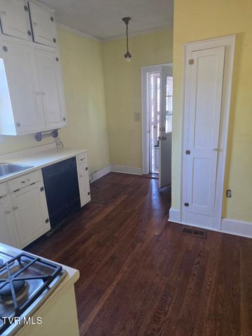 605 Haynes Street, Bristol, TN 37620