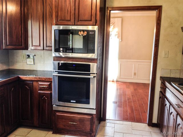 8200 Harrogate Hill, Montgomery, AL 36117