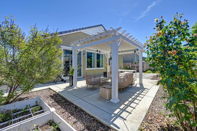 4236 Roanne Way, Rancho Cordova, CA 95742