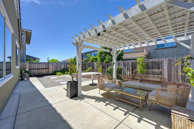 4236 Roanne Way, Rancho Cordova, CA 95742