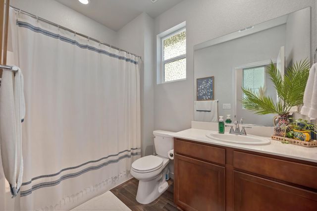 4236 Roanne Way, Rancho Cordova, CA 95742