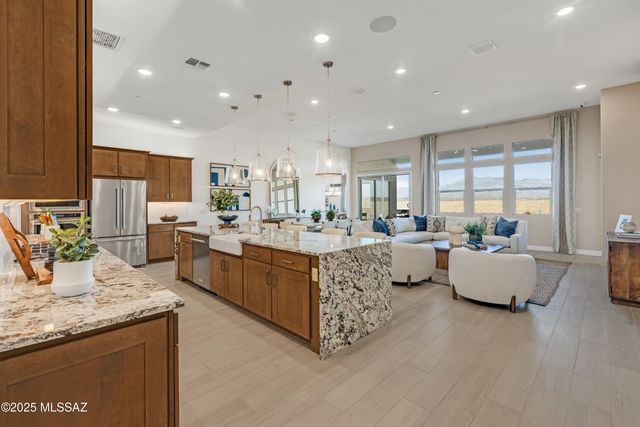 13674 S Hathaway Ranch Road, Vail, AZ 85641