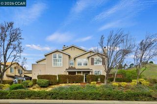 7323 Croy Ln, Dublin, CA 94568