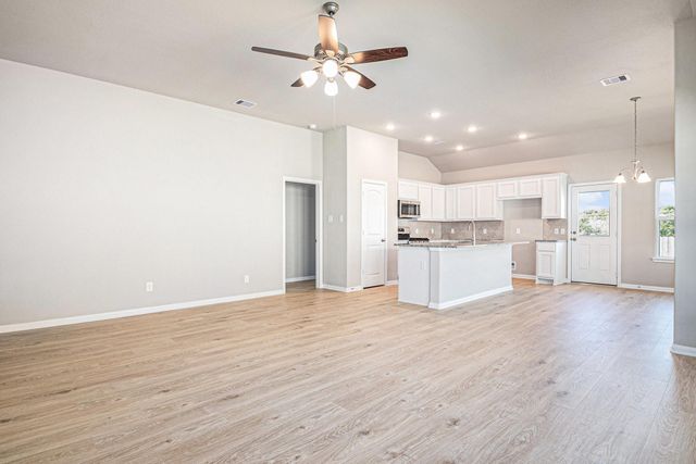 11123 Lulu Lane, Willis, TX 77318