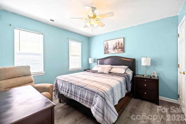 13702 Chambray Lane, Charlotte, NC 28278