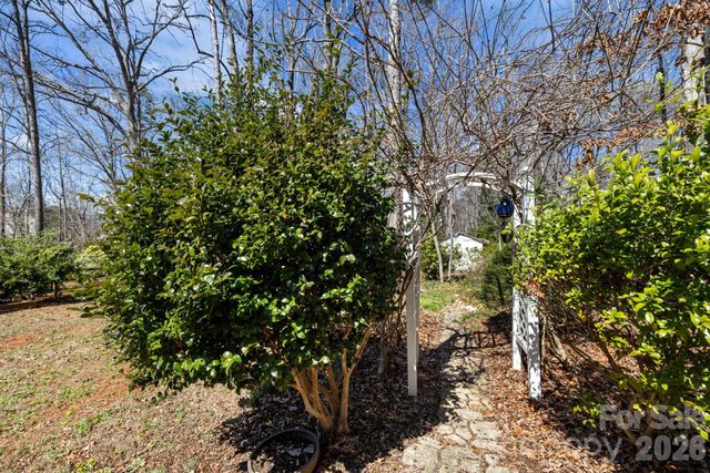 13702 Chambray Lane, Charlotte, NC 28278