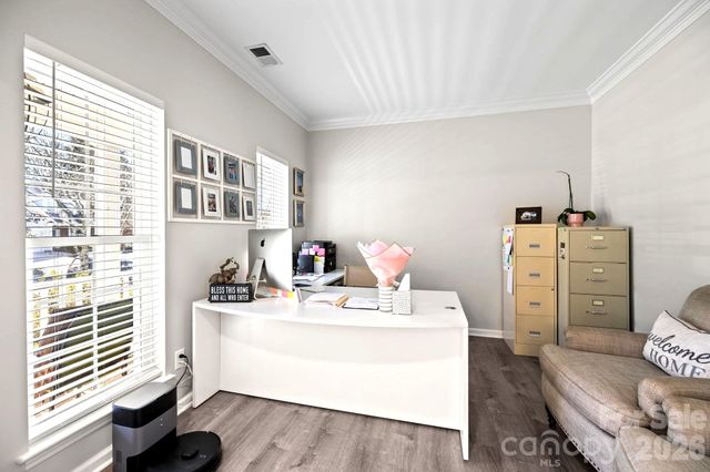 13702 Chambray Lane, Charlotte, NC 28278