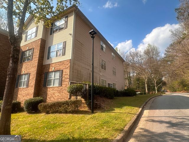 3229 Fairington Drive, Lithonia, GA 30038