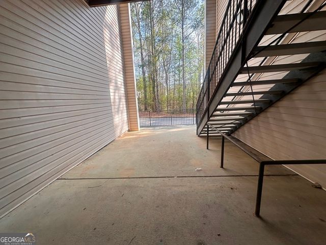 3229 Fairington Drive, Lithonia, GA 30038