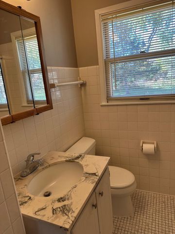 3024 Aquila Avenue S, Saint Louis Park, MN 55426