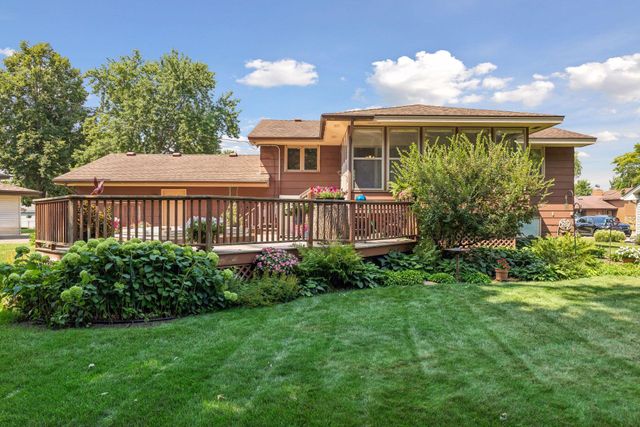 8131 6th Street NE, Spring Lake Park, MN 55432