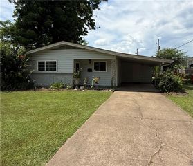506 Harrison Street, Dardanelle, AR 72834