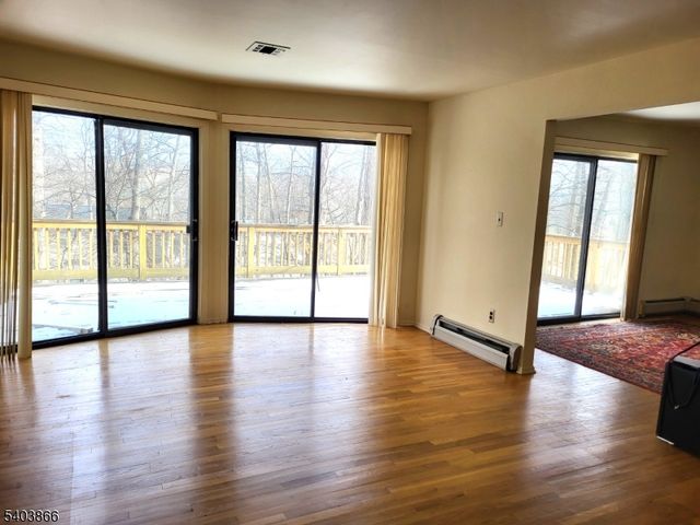 139 Webster Dr, Wayne Twp., NJ 07470