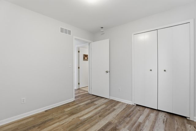 42122 Richmond Drive, Van Buren Twp, MI 48111