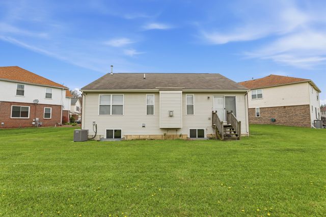 42122 Richmond Drive, Van Buren Twp, MI 48111