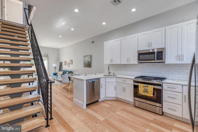 2636 LATONA ST, Philadelphia, PA 19146