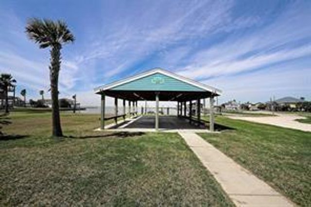 Lot 335 Bay Harbor 6th, Galveston, TX 77554