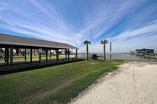 Lot 335 Bay Harbor 6th, Galveston, TX 77554