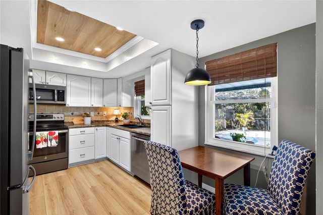 13961 86TH AVENUE, Seminole, FL 33776