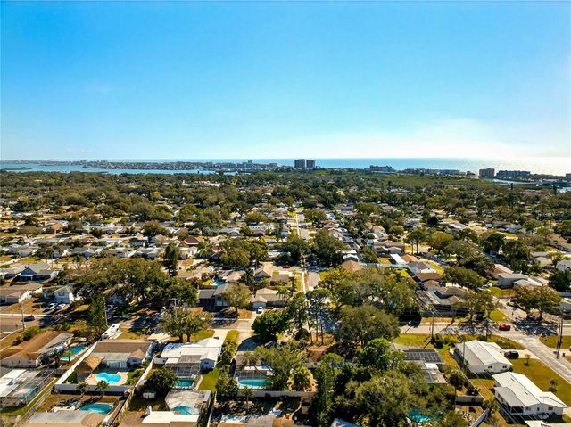 13961 86TH AVENUE, Seminole, FL 33776