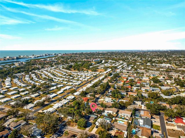 13961 86TH AVENUE, Seminole, FL 33776