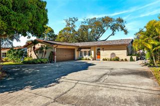 13961 86TH AVENUE, Seminole, FL 33776