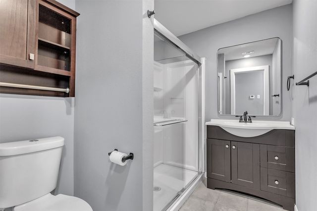 904 N Virginia Street, Terrell, TX 75160