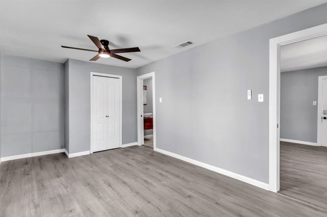 904 N Virginia Street, Terrell, TX 75160