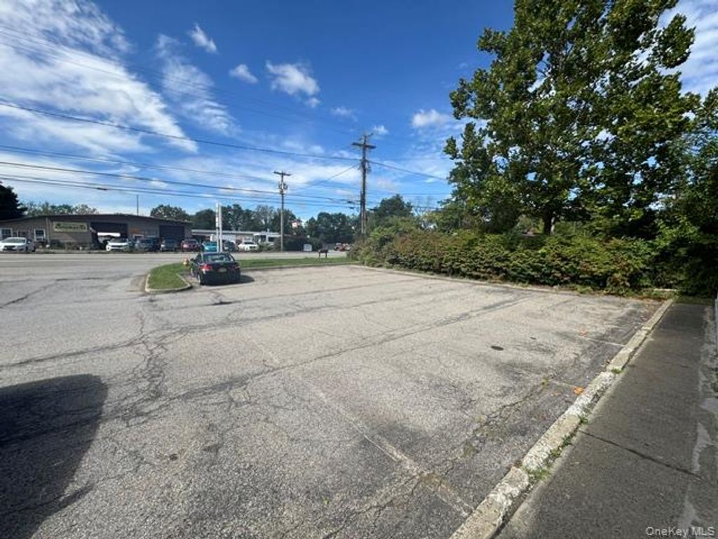 2424 State Route 32 103, New Windsor, NY 12553 — photo 3