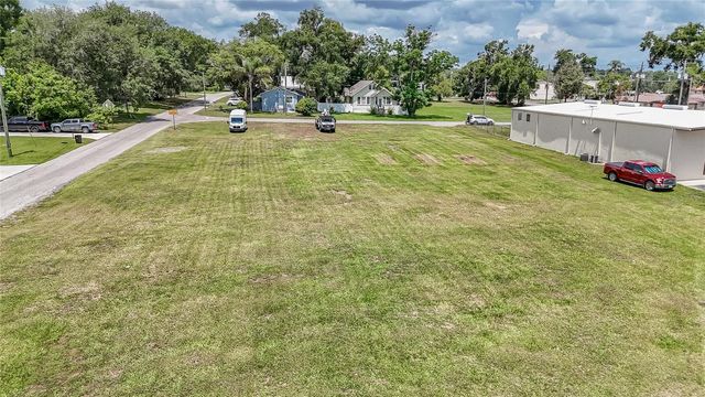 US 98, Dade City, FL 33525
