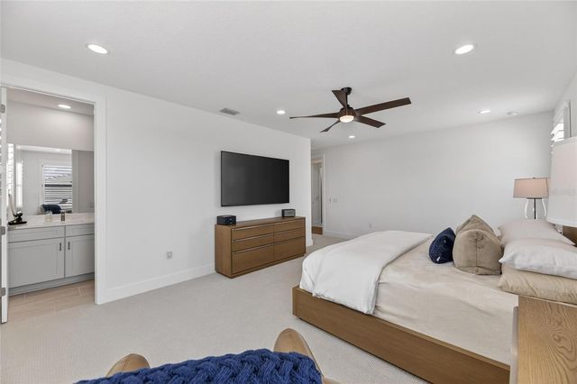 2508 WATERFRONT CIRCLE, Sarasota, FL 34240