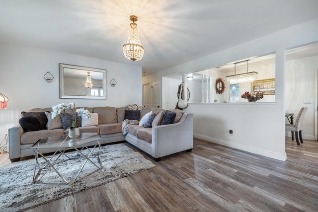 4091 N Katy Avenue, Fresno, CA 93722