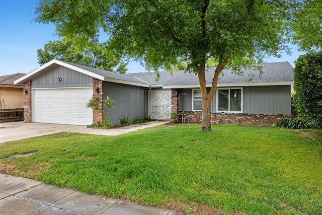 4091 N Katy Avenue, Fresno, CA 93722