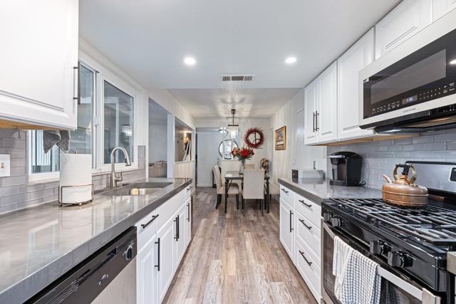 4091 N Katy Avenue, Fresno, CA 93722