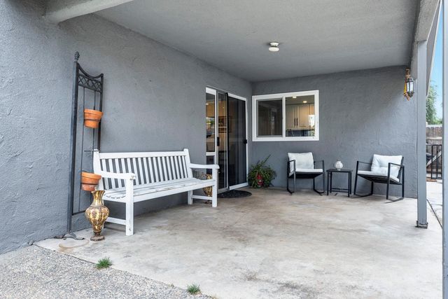 4091 N Katy Avenue, Fresno, CA 93722