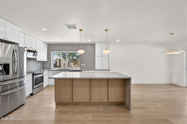 5330 E TIERRA BUENA Lane, Scottsdale, AZ 85254