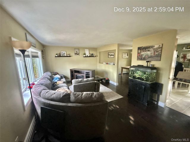 30 Balsam Drive, Medford, NY 11763