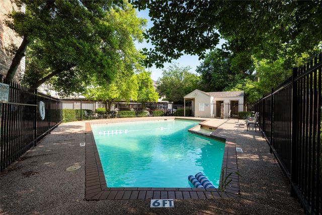 7340 Skillman Street 404, Dallas, TX 75231