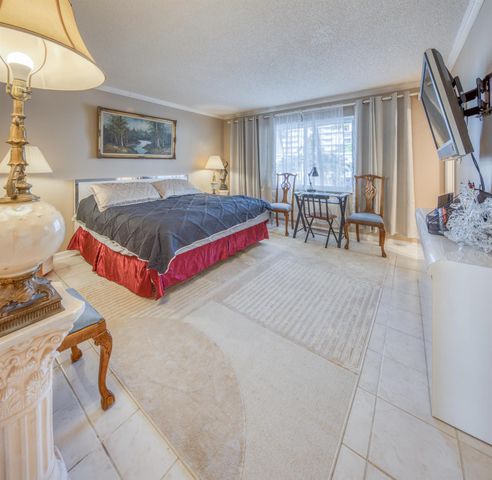 3601 S Ocean Boulevard 307, South Palm Beach, FL 33480