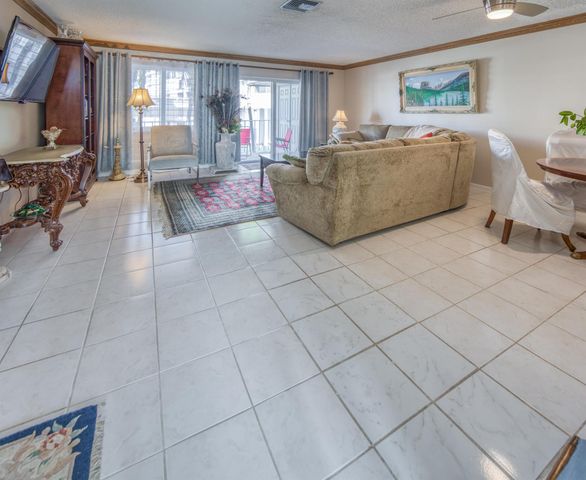 3601 S Ocean Boulevard 307, South Palm Beach, FL 33480