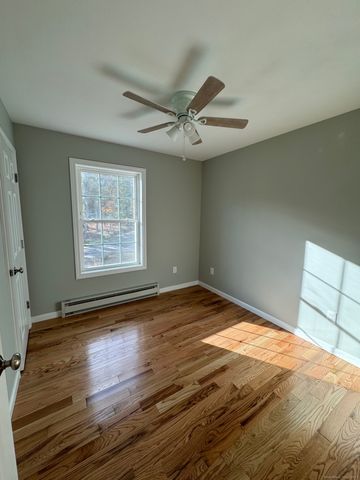 446K Norwich Westerly Road, North Stonington, CT 06359