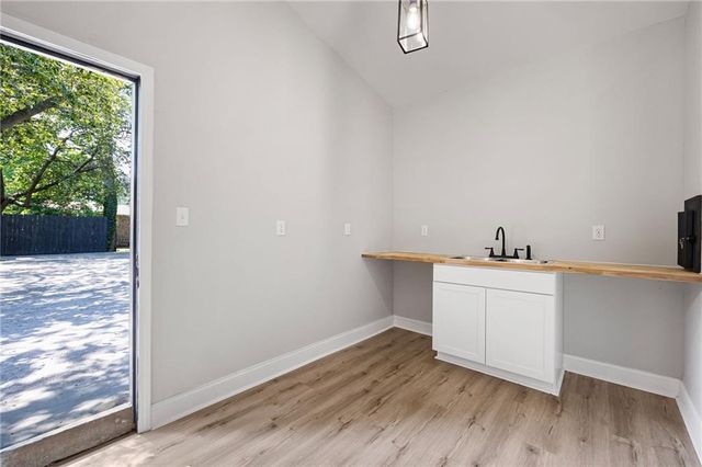 3721 Greentree Farms Drive, Decatur, GA 30034