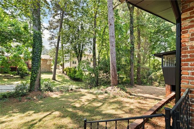 3721 Greentree Farms Drive, Decatur, GA 30034